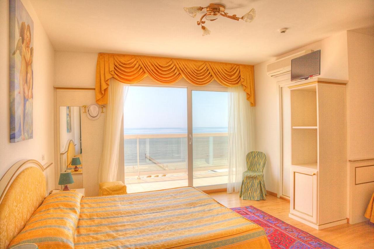Hotel Panama Lido di Jesolo Esterno foto