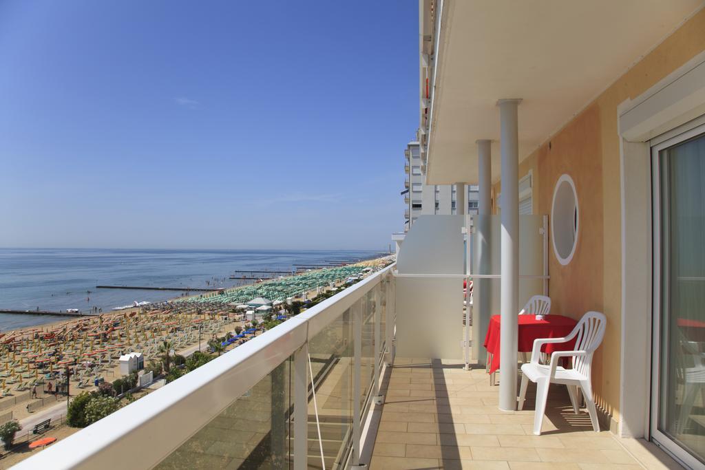 Hotel Panama Lido di Jesolo Esterno foto