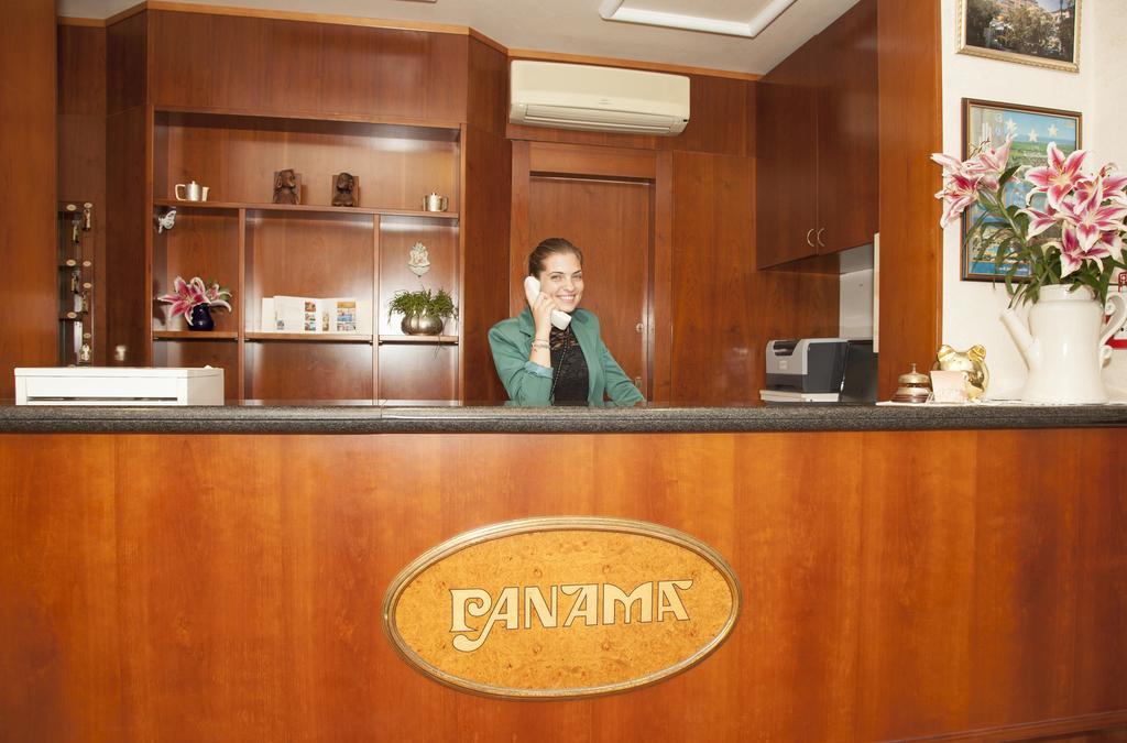 Hotel Panama Lido di Jesolo Esterno foto