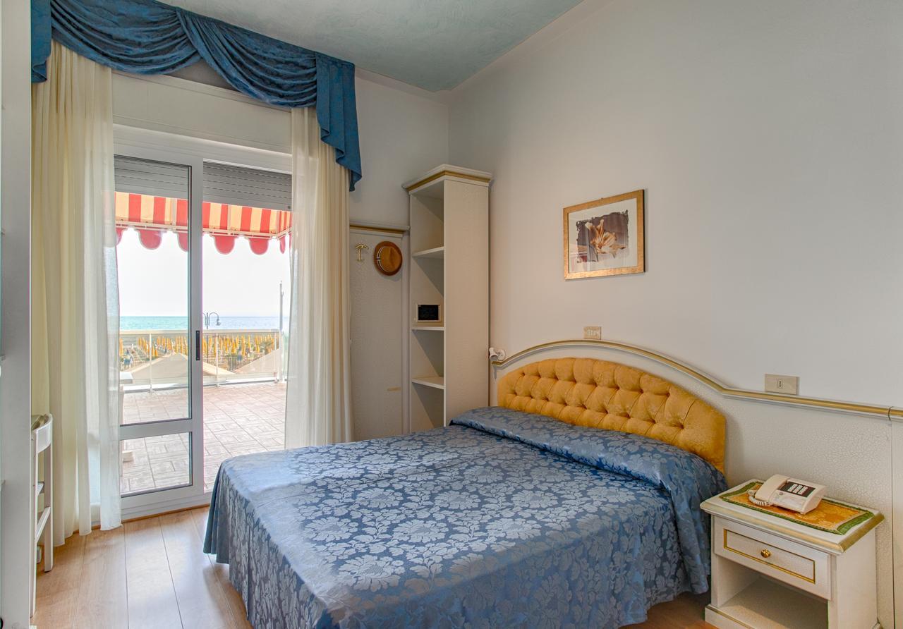 Hotel Panama Lido di Jesolo Esterno foto