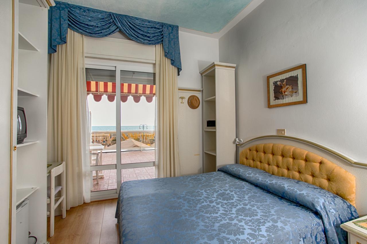 Hotel Panama Lido di Jesolo Esterno foto